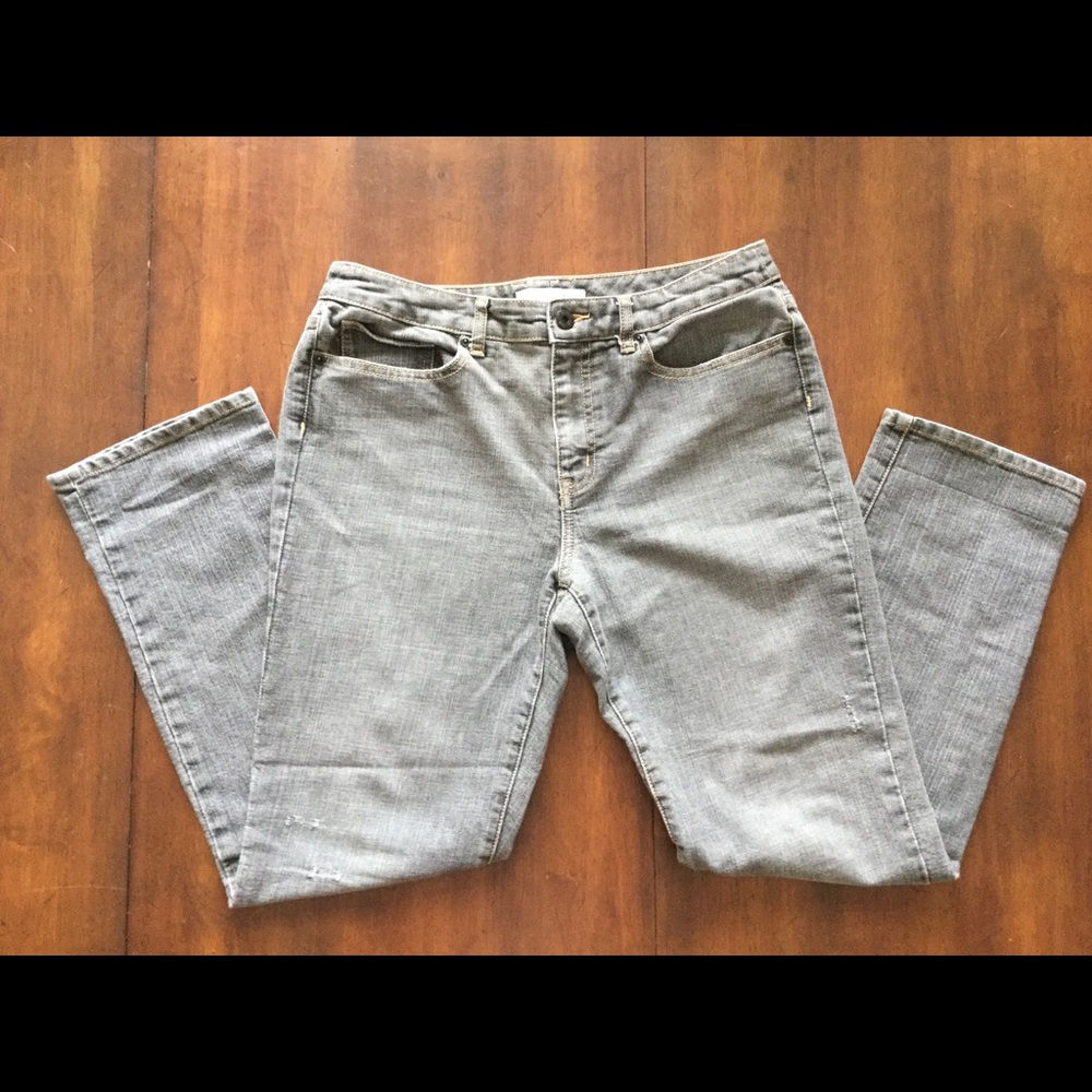 Chico’s Platinum Women’s Gray Distressed Jeans